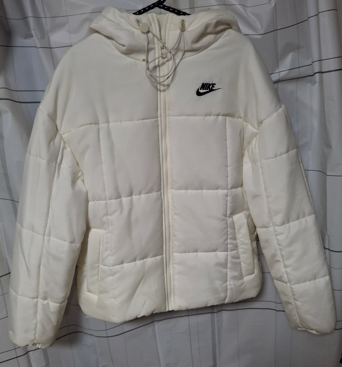 나이키 여성 패딩 상품이미지3