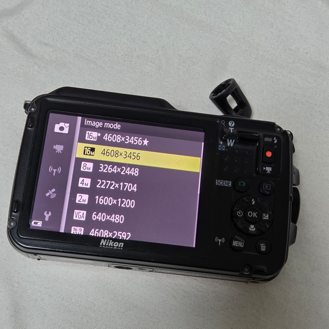 니콘 쿨픽스 aw120 중고품 디카 판매 양도 상품이미지4