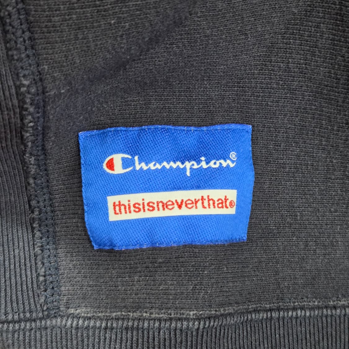 챔피온 x 디스이즈네버댓 리버스위브 기모 후드티 L 상품이미지6