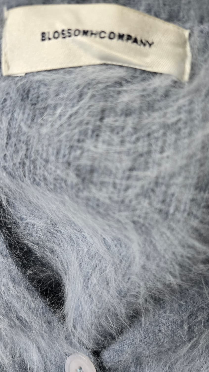 ,블로썸에이치컴퍼니앙고라가디건/마뗑킴 코팅팬츠 상품이미지7