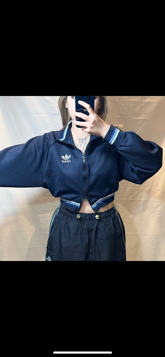 Adidas custom crop jersey 상품이미지2