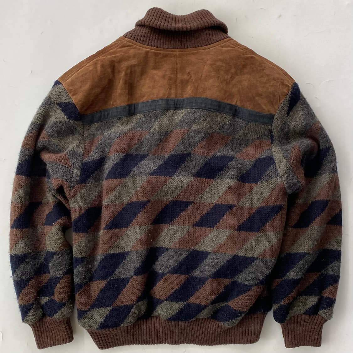 비콜만(BI COLMAN) 숄 칼라 니트 가디건 자켓 상품이미지4