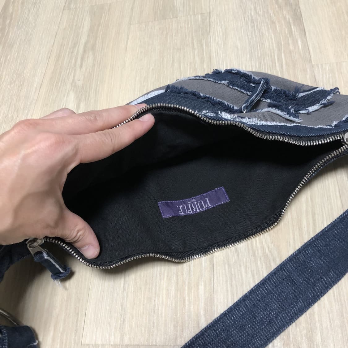 (OS) 비슬로우 퍼플 BESLOW PURPLE 커브드 라인 바디백 상품이미지6