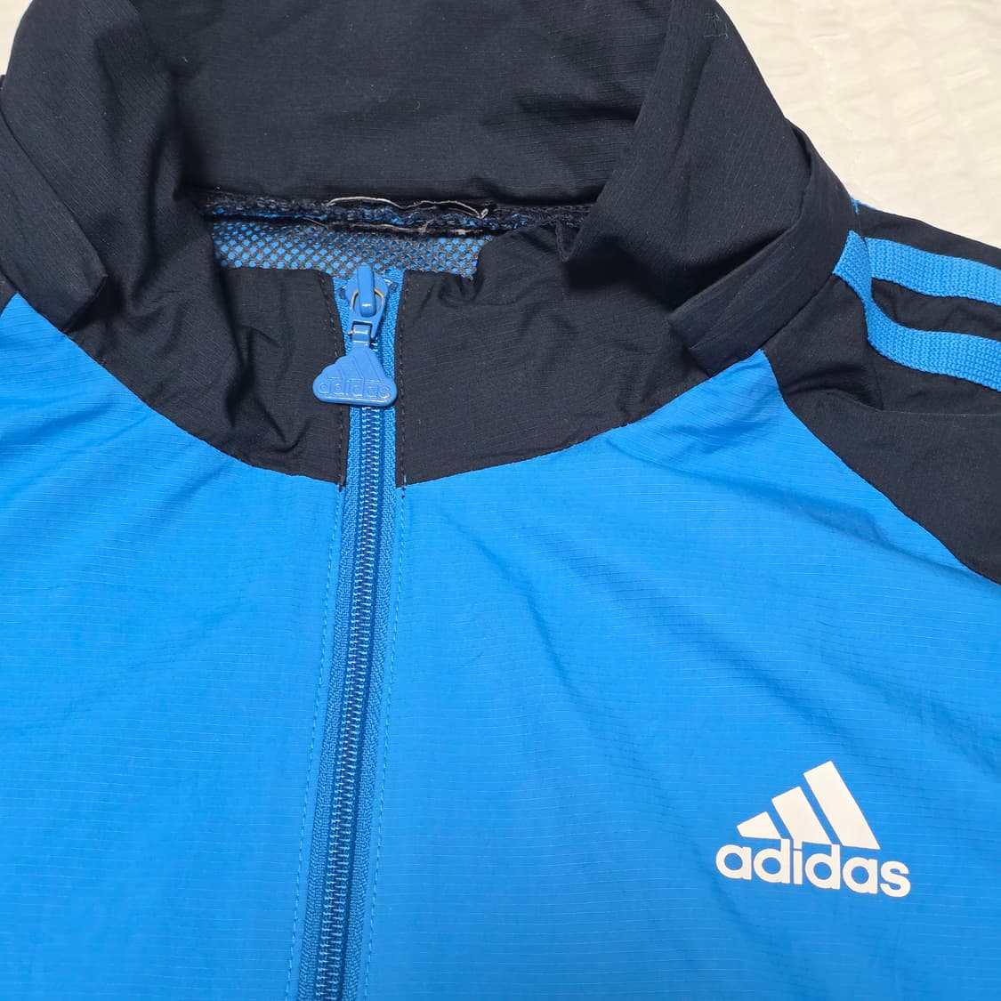일본빈티지 아디다스 올드스쿨 블루x블랙 바람막이 져지트랙탑 상품이미지3