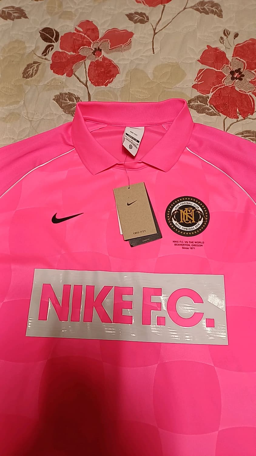 나이키 미사용 축구반팔 빅사이즈 실측120 가슴62 기장75 상품이미지4