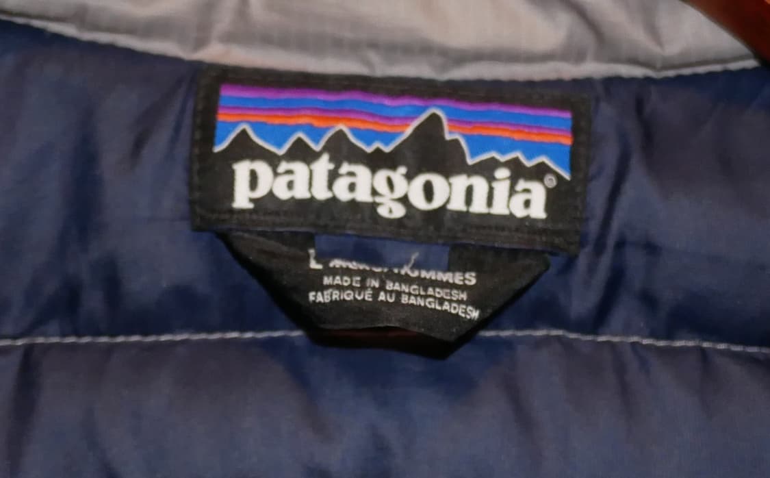 파타고니아 멘즈 경량패딩 그레이 상품이미지2