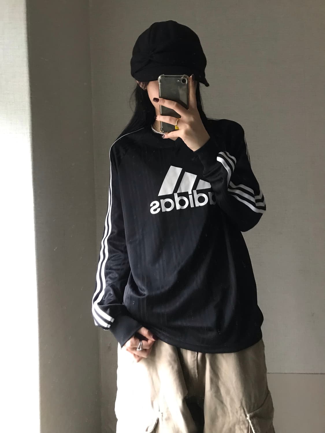 아디다스 00s 블랙 빅로고 롱슬리브 상품이미지4