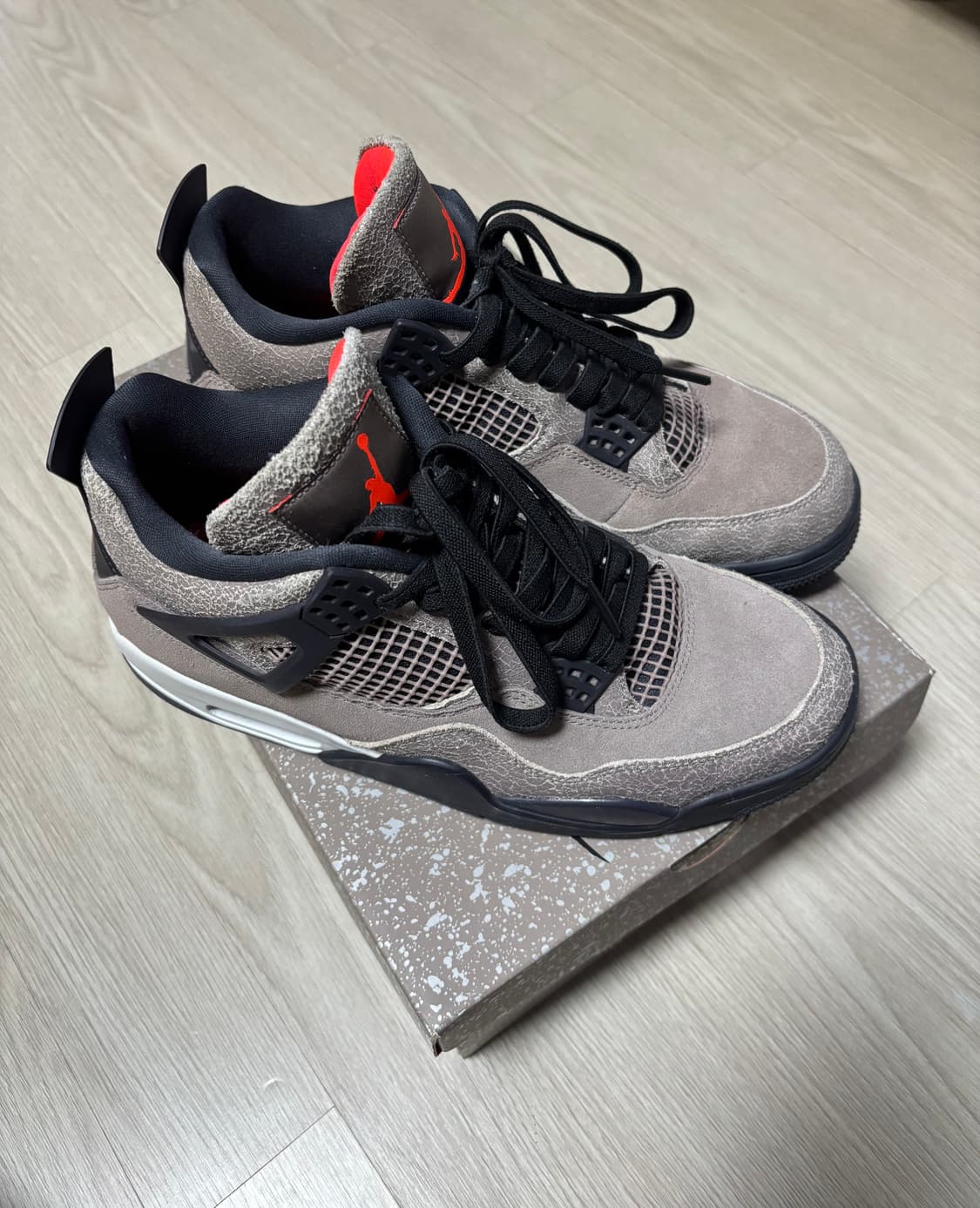 나이키 조던 4 토프 헤이즈 상품이미지1