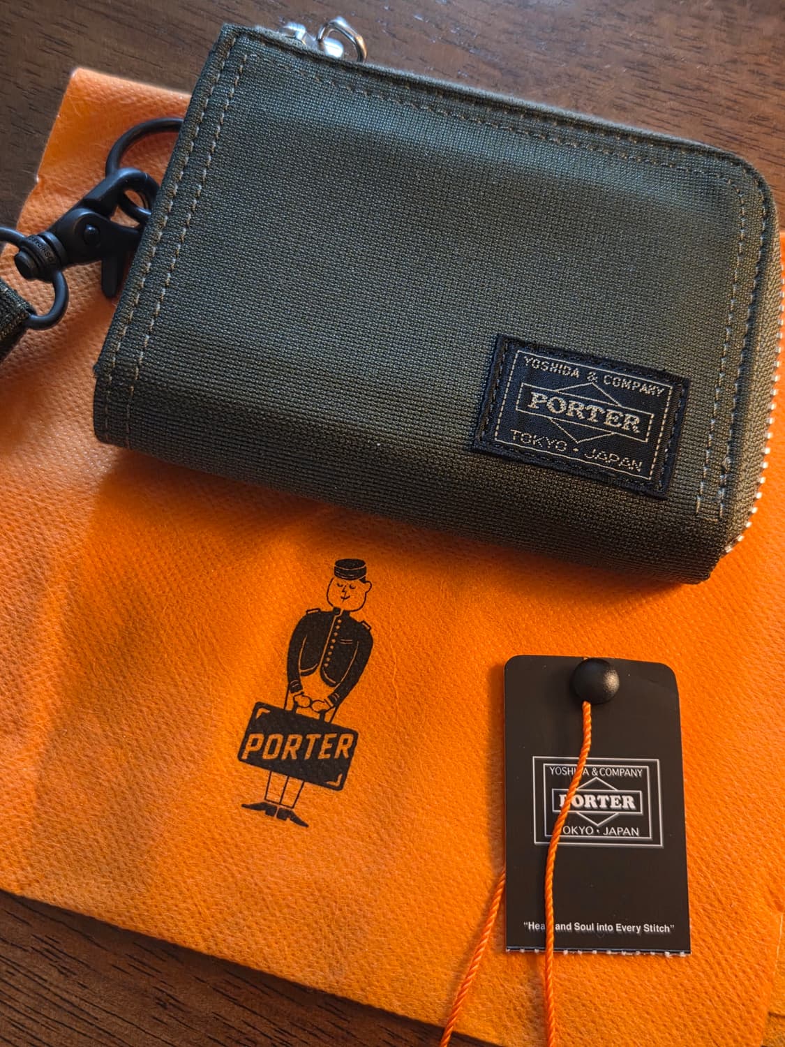 요시다포터 플라잉 에이스 멀티월렛 올리브 상품이미지1