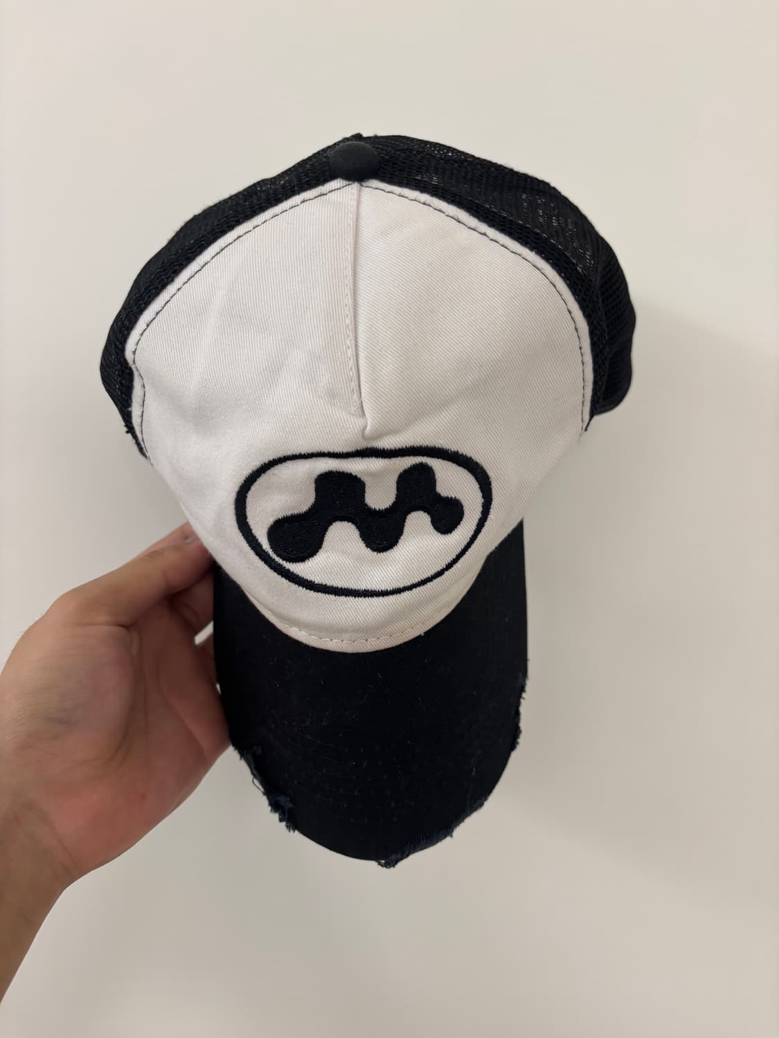 Mowalola trucker cap 상품이미지2