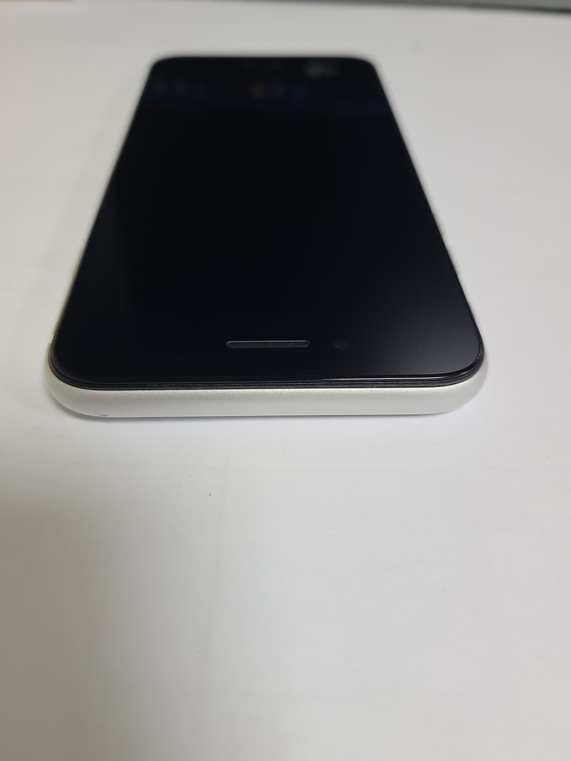 아이폰 se2 화이트 128g 한국판 상품이미지2