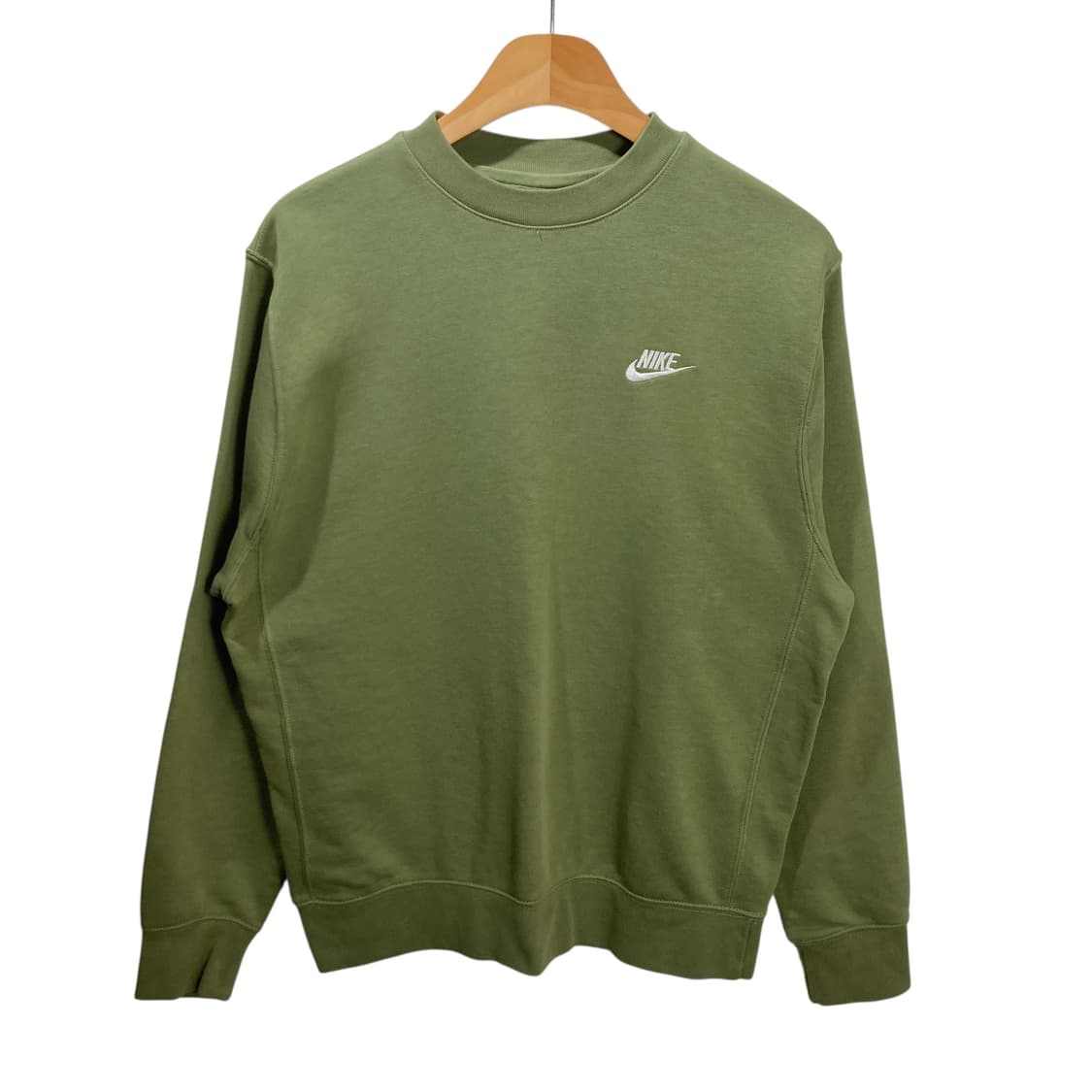 나이키 클럽로고 그린 맨투맨 상품이미지2