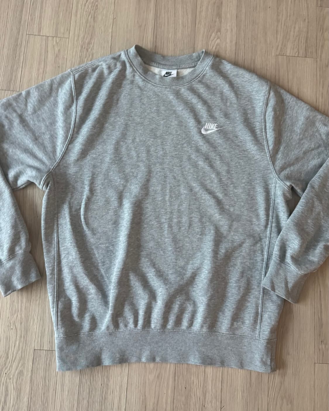 나이키 맨투맨  그레이 색상  M  상품이미지2