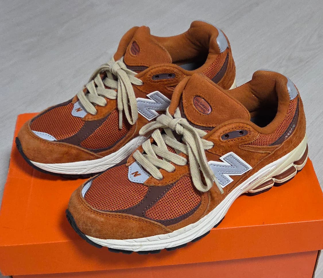 뉴발란스 2002r 러스트 옥사이드  상품이미지1