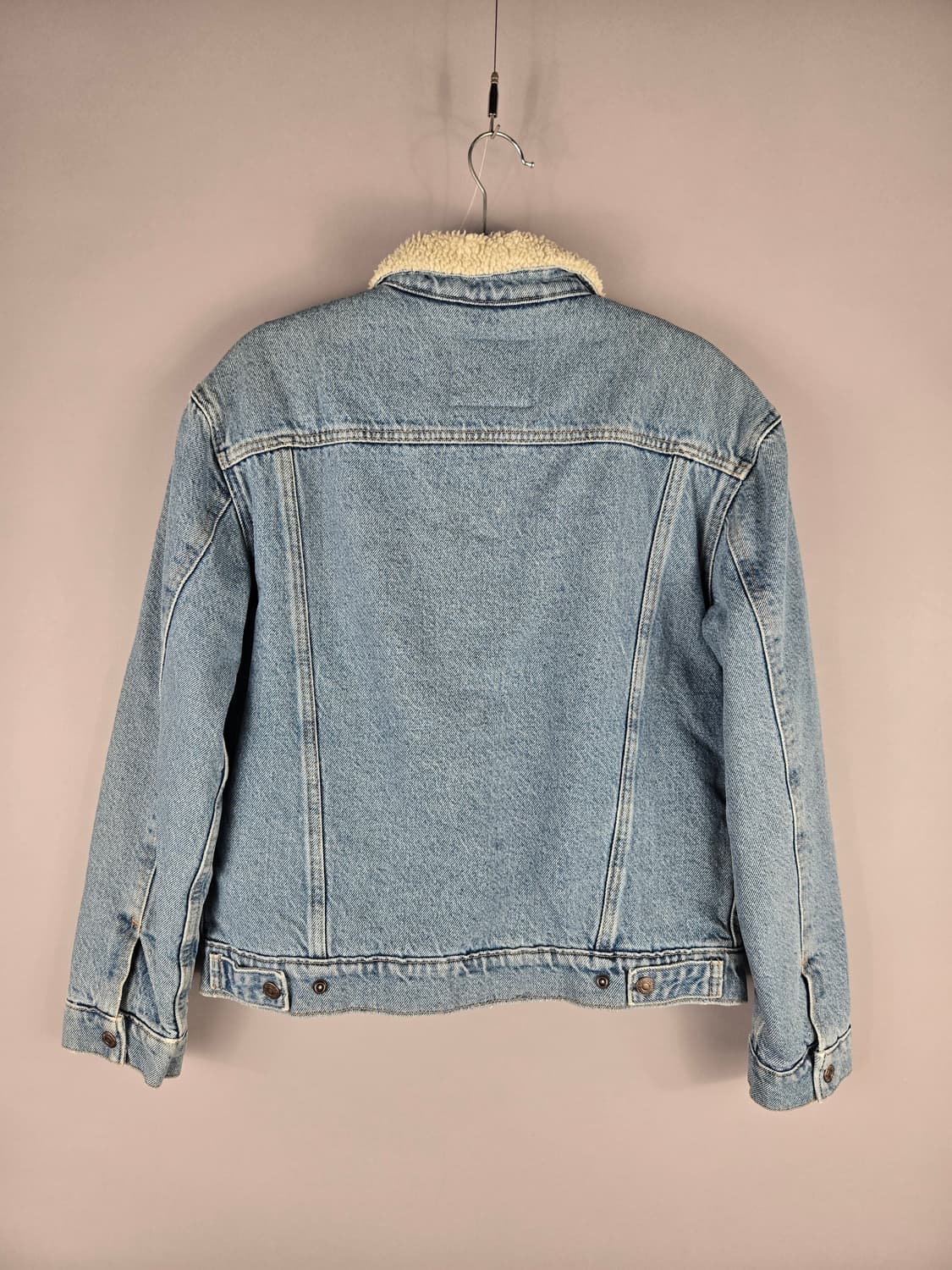 [무료배송]리바이스 S 여성 오버핏 양털 안감 데님 트러커 자켓 청자켓 상품이미지6