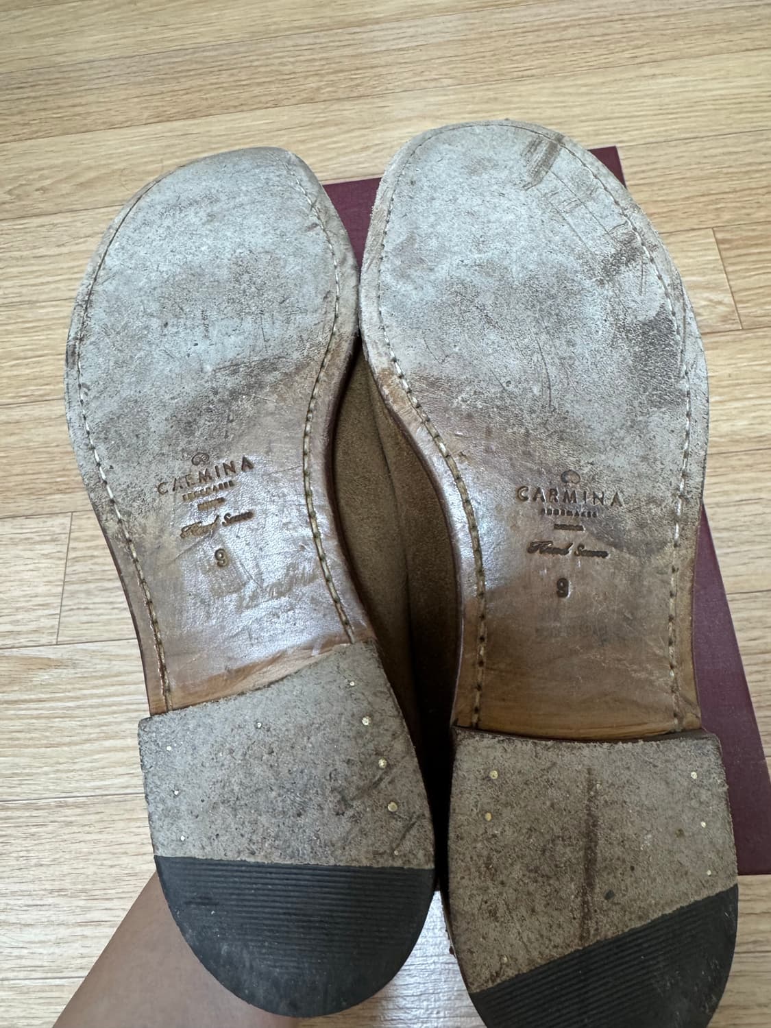 [UK9] 까르미나 홀스빗 로퍼 스너프 스웨이드 상품이미지5