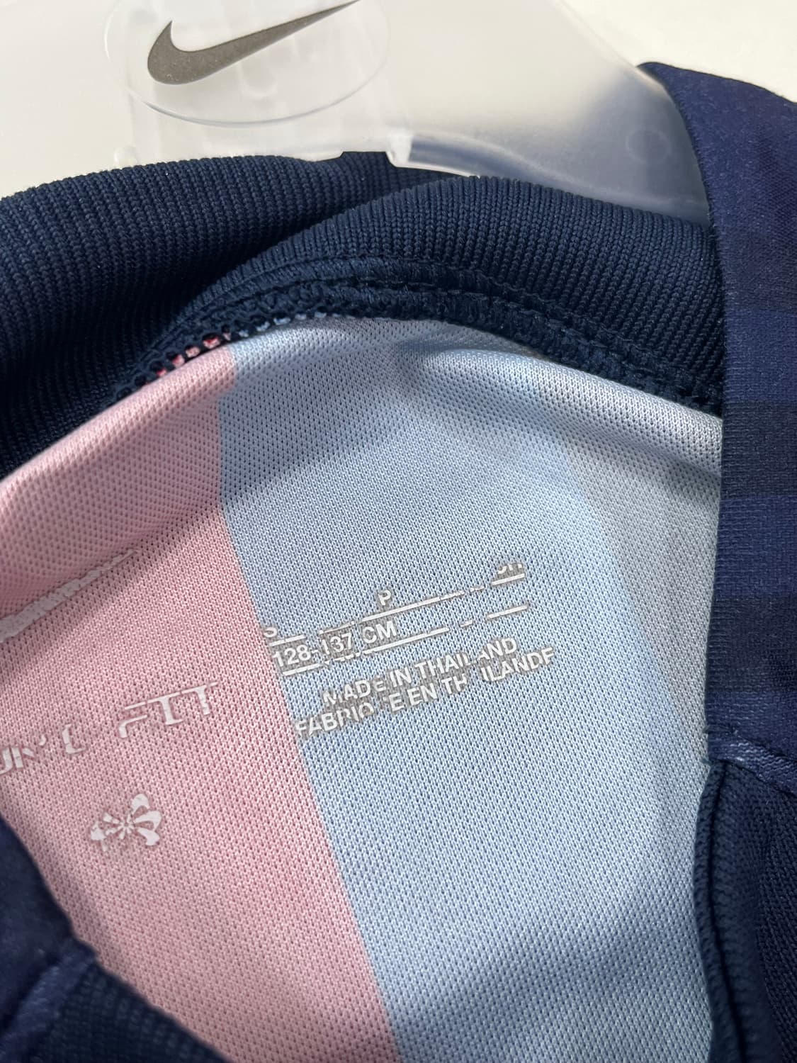 나이키 22-23 FC 바르셀로나 홈 로베르트 레반도프스키 (상하의세트) 상품이미지4