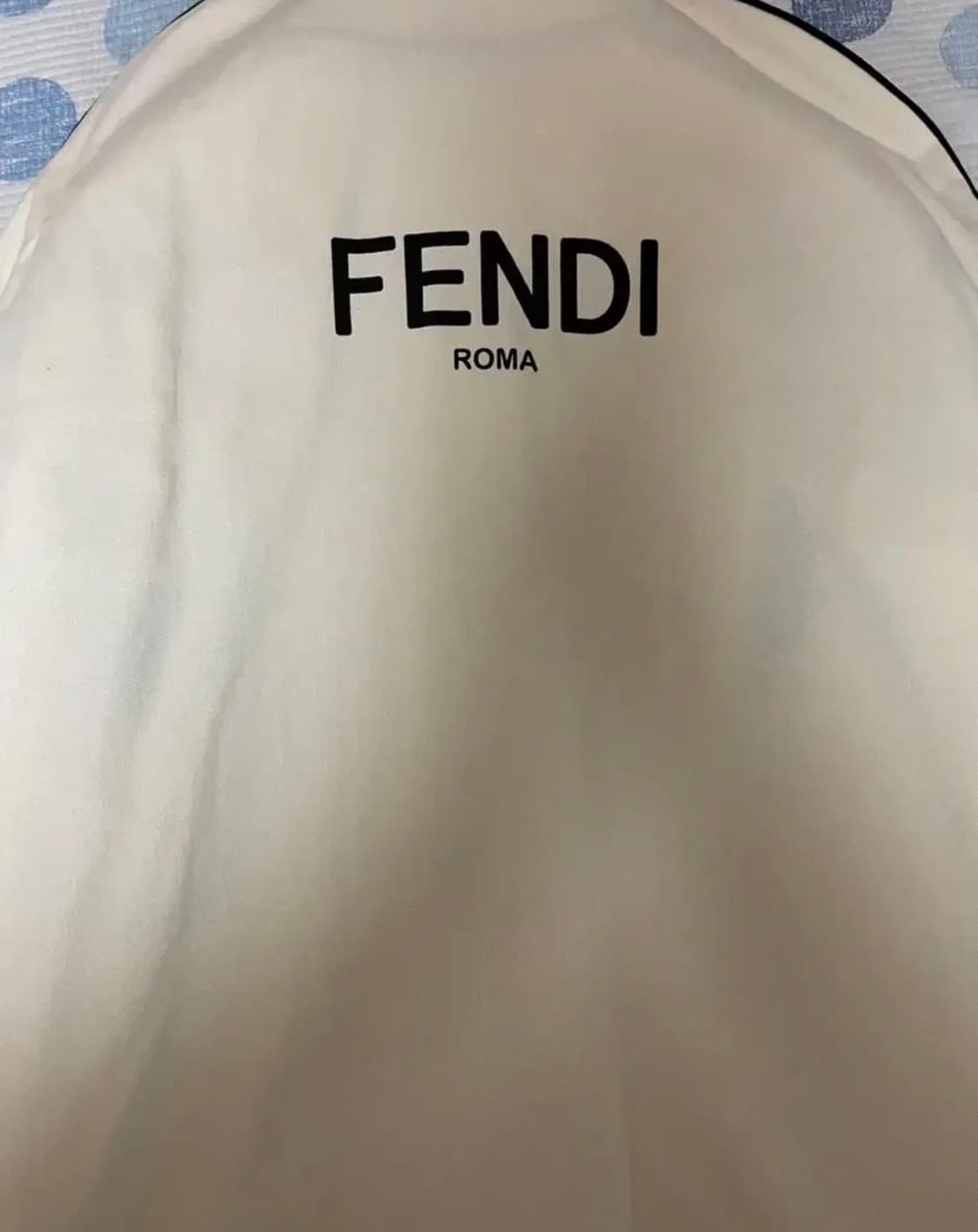 [미개봉 새상품] 펜디 23 FF로고 블리치드 데님 자켓 46사이즈 상품이미지3