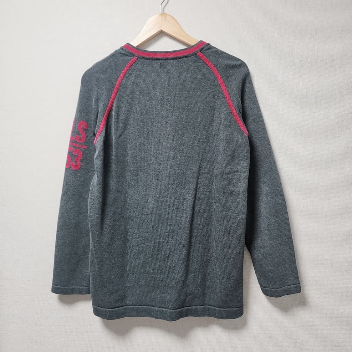 [100] 리바이스 V넥 면니트 상품이미지2