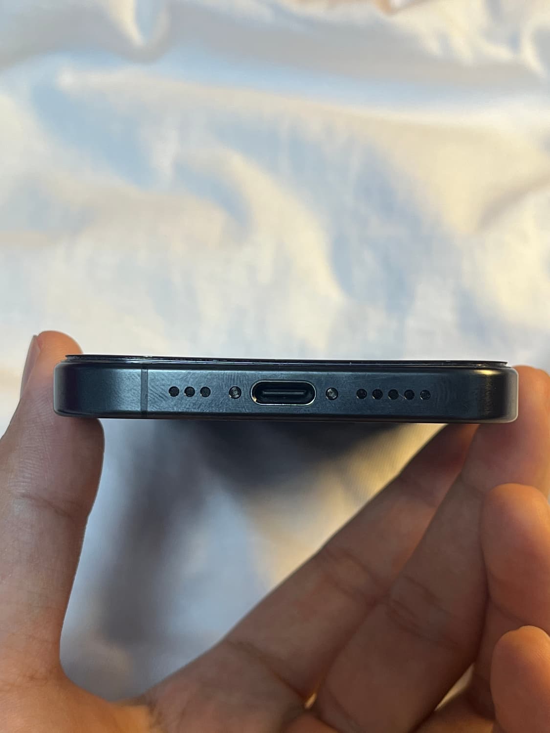 어아폰 15Pro 256GB 상품이미지6