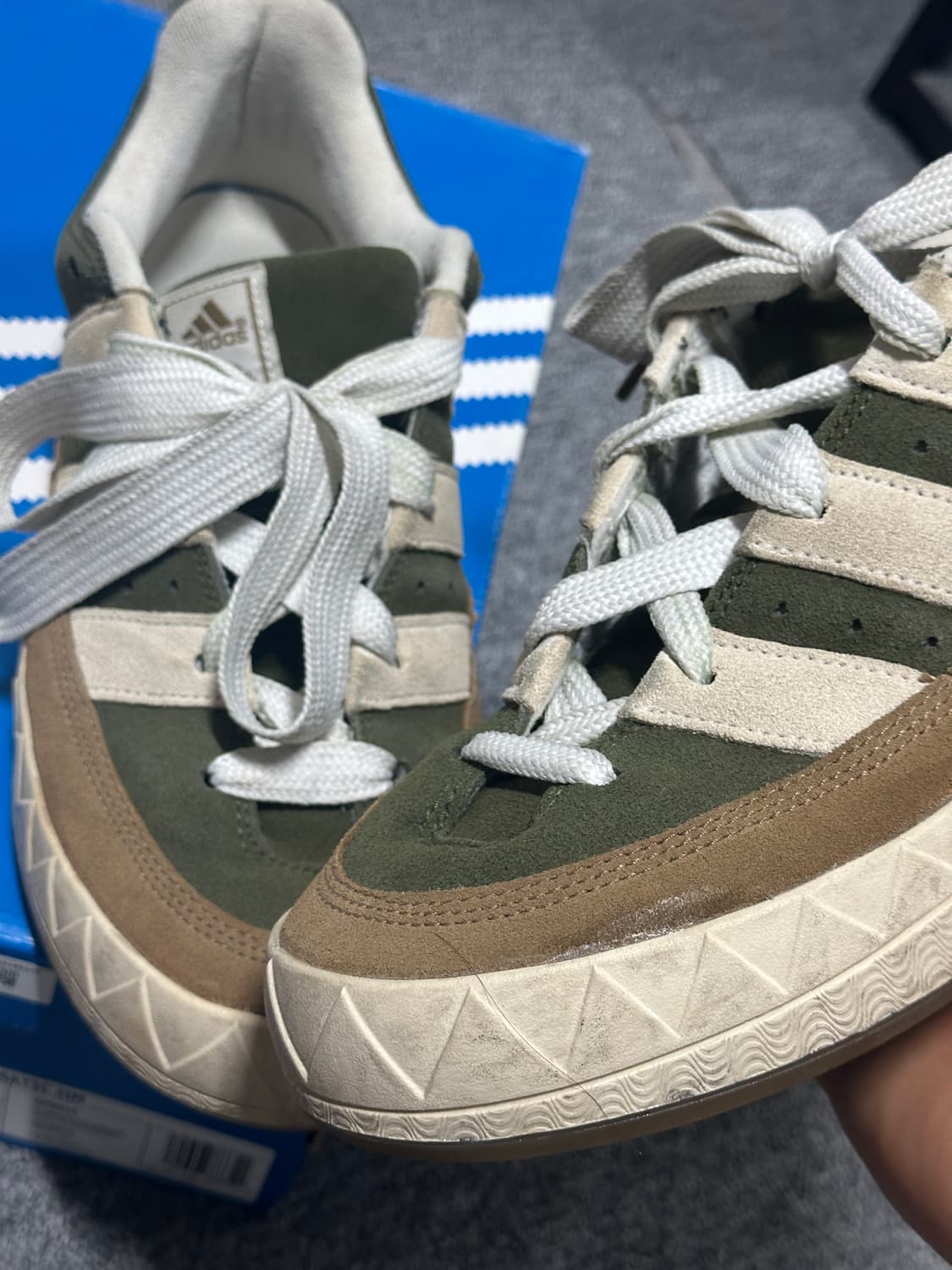 어디다스 x 휴먼메이드 아디메틱 295 상품이미지4