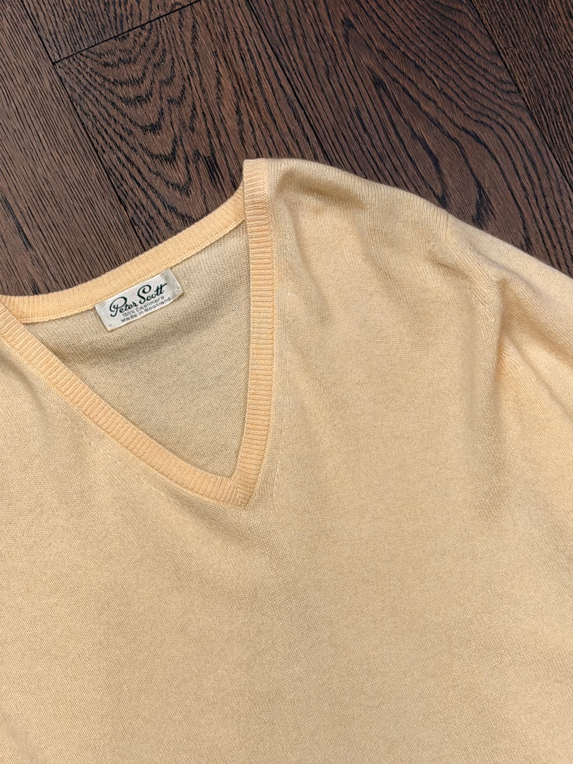 스코틀랜드 캐시미어100% 니트 36사이즈 연노랑 상품이미지2