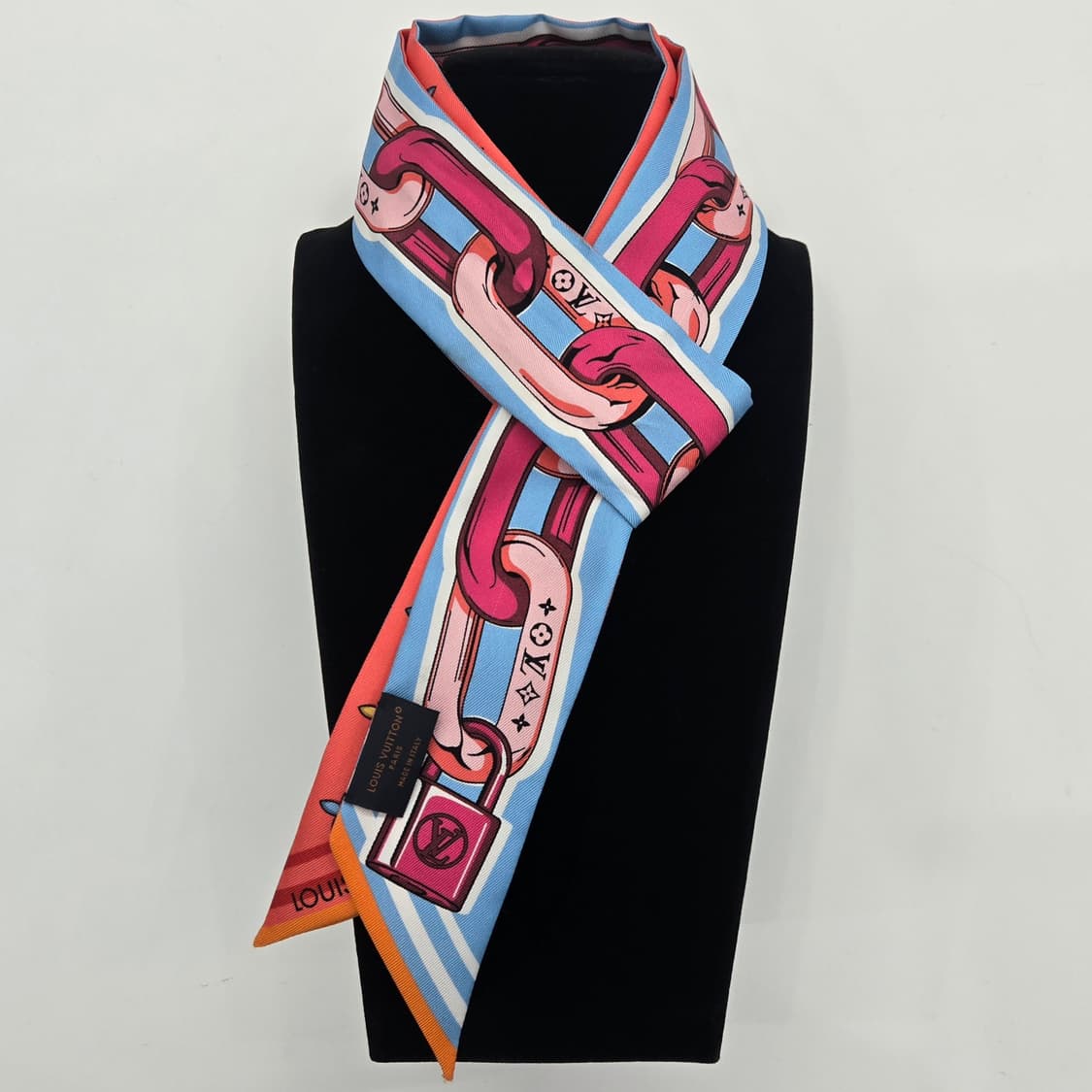 루이비통 비주얼드 BB 방도 스카프 상품이미지3