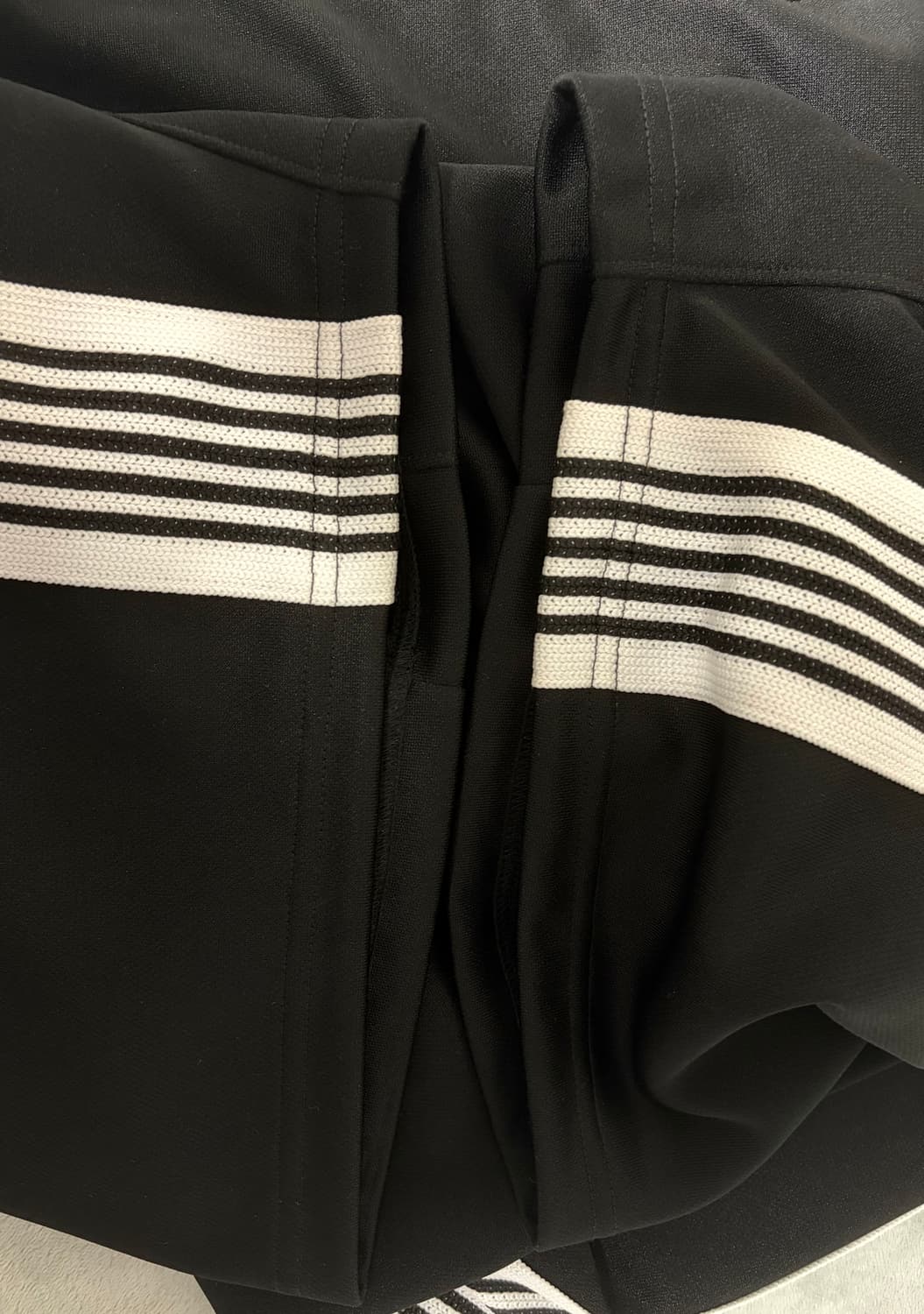 니들스 HD 트랙팬츠 블랙 상품이미지5