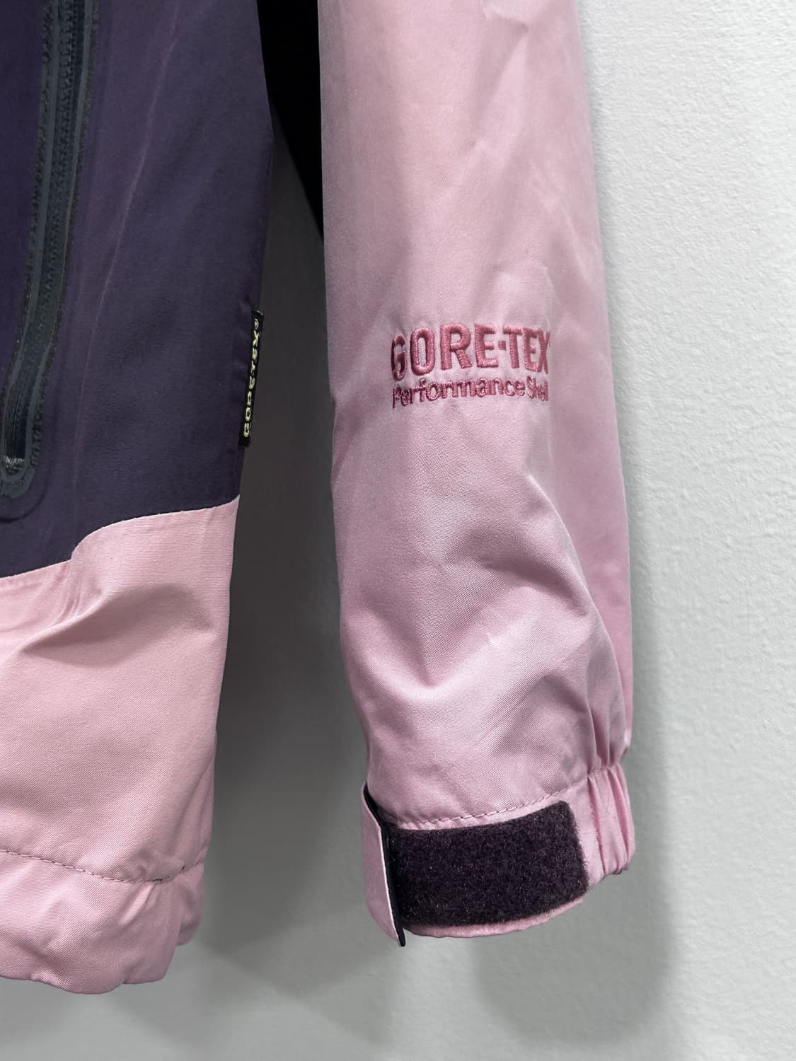 컬럼비아 핑크 고어텍스 바람막이 자켓 여성 M 상품이미지3