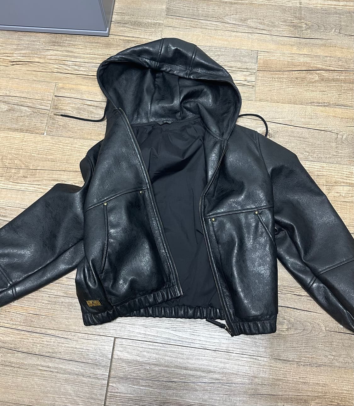 자라 레더 후드 상품이미지2