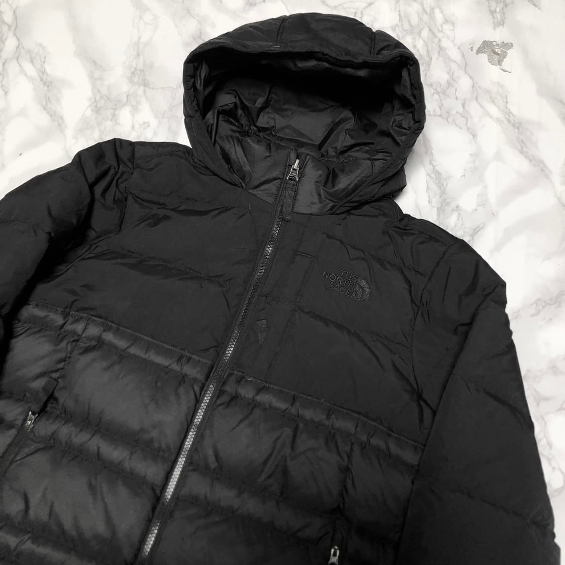 노스페이스 경량 패딩 상태굿 여성용 자켓 550 상품이미지2