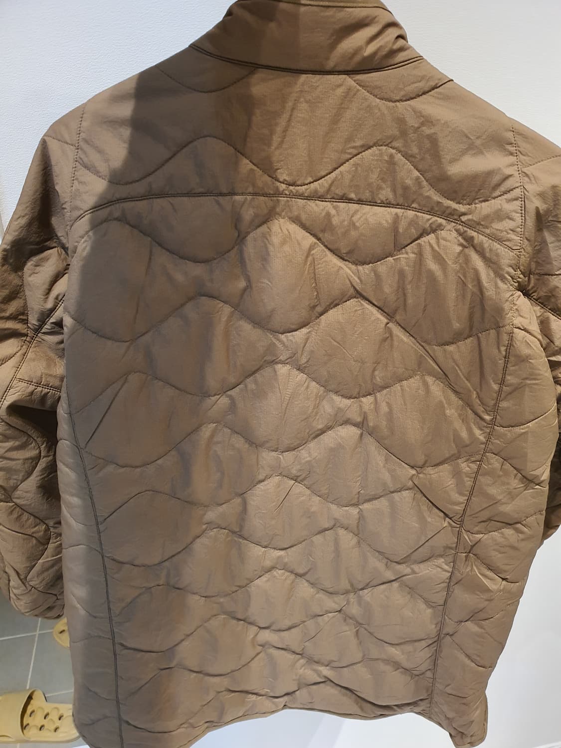 유니클로 화이트 마운티니어링 상품이미지3