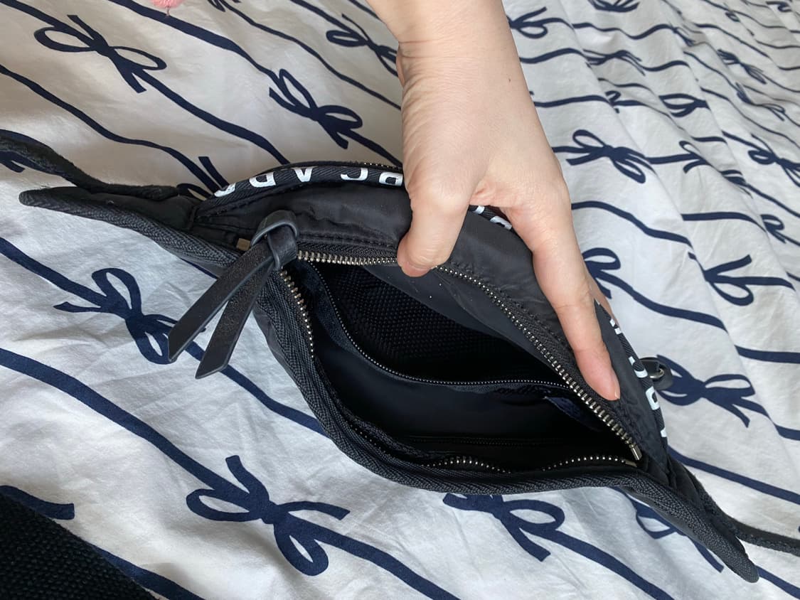 APC 아페세 슬링백 힙색 상품이미지3