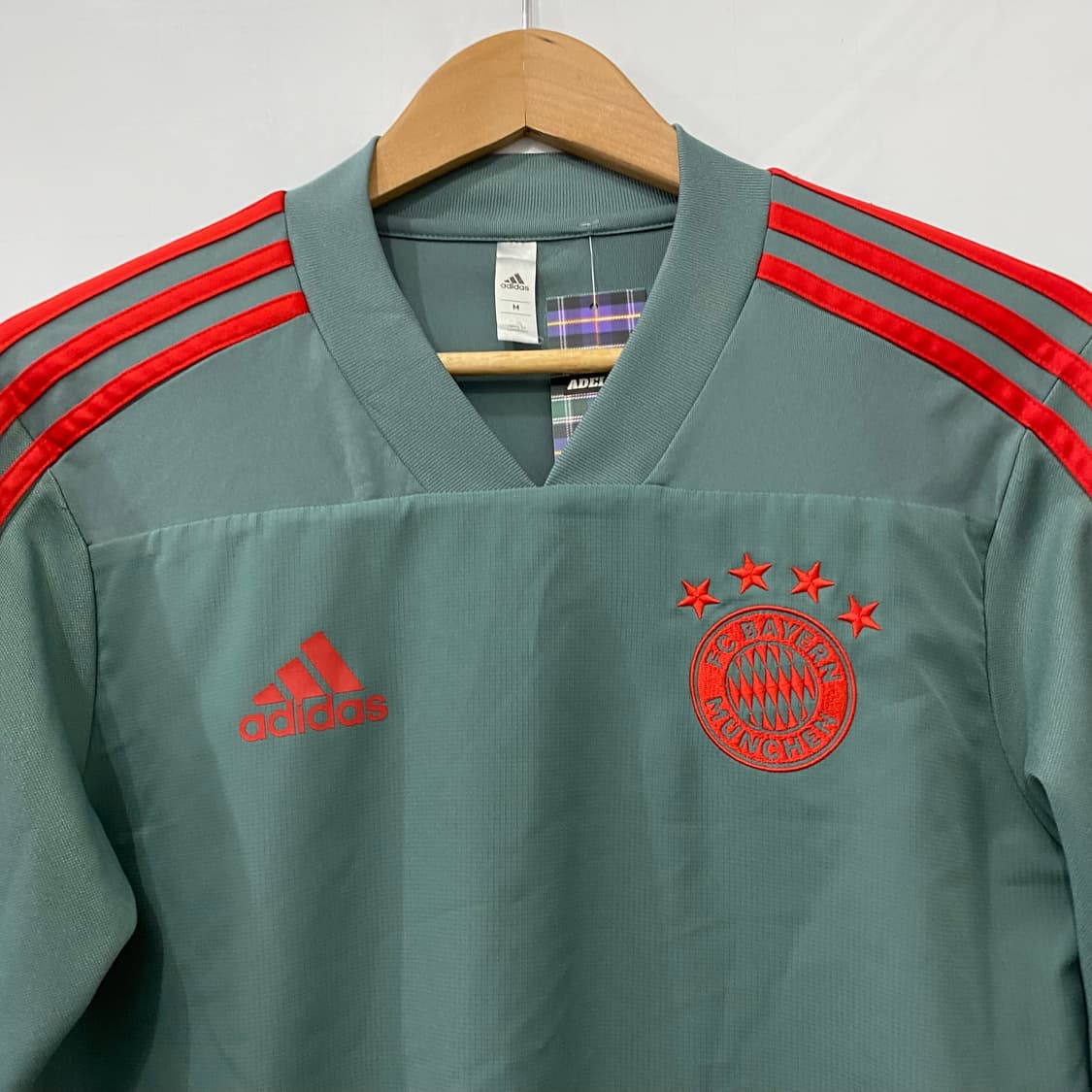 아디다스 바이에른뮌헨 긴팔티(M) 상품이미지3
