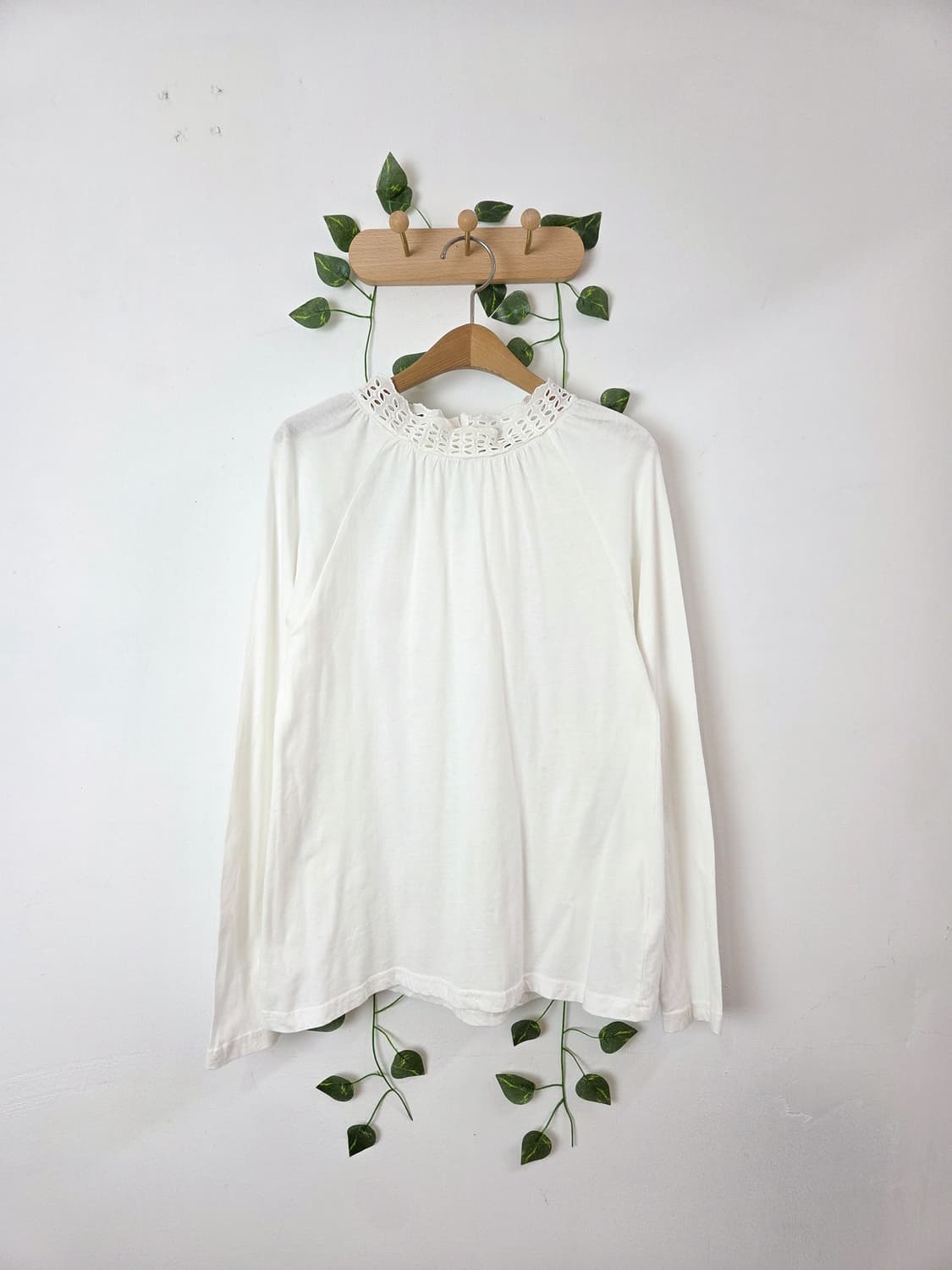 sm2 퓨어 펀칭 하이넥 슬리브 상품이미지1