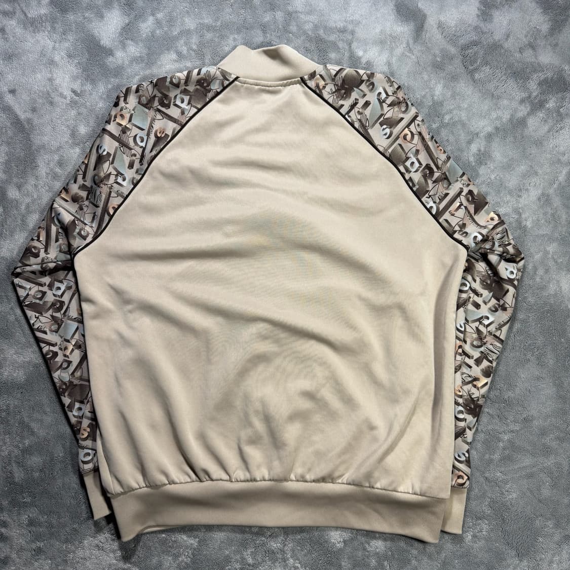 아디다스 AOP 트랙탑 져지 상품이미지3