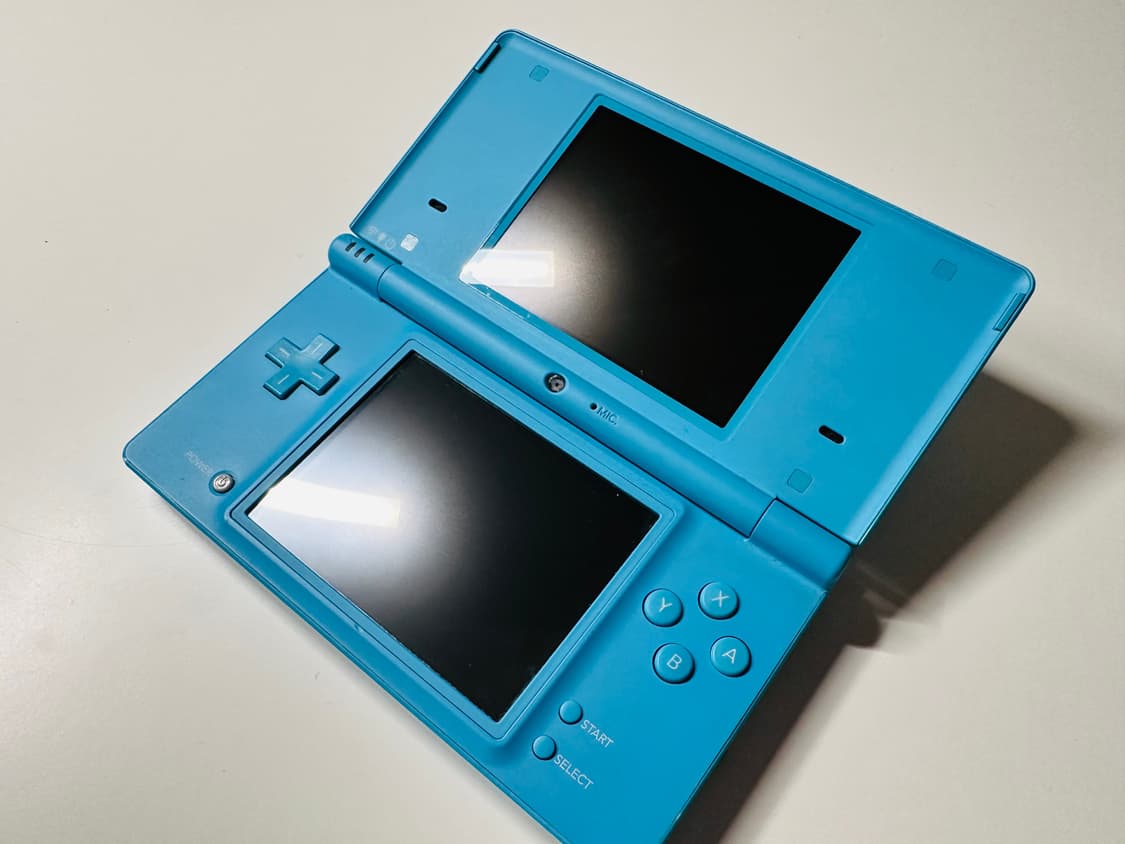 닌텐도 DSI 스카이블루 한글 정발판 박스셋 판매 (3DS, 2DS) 상품이미지9