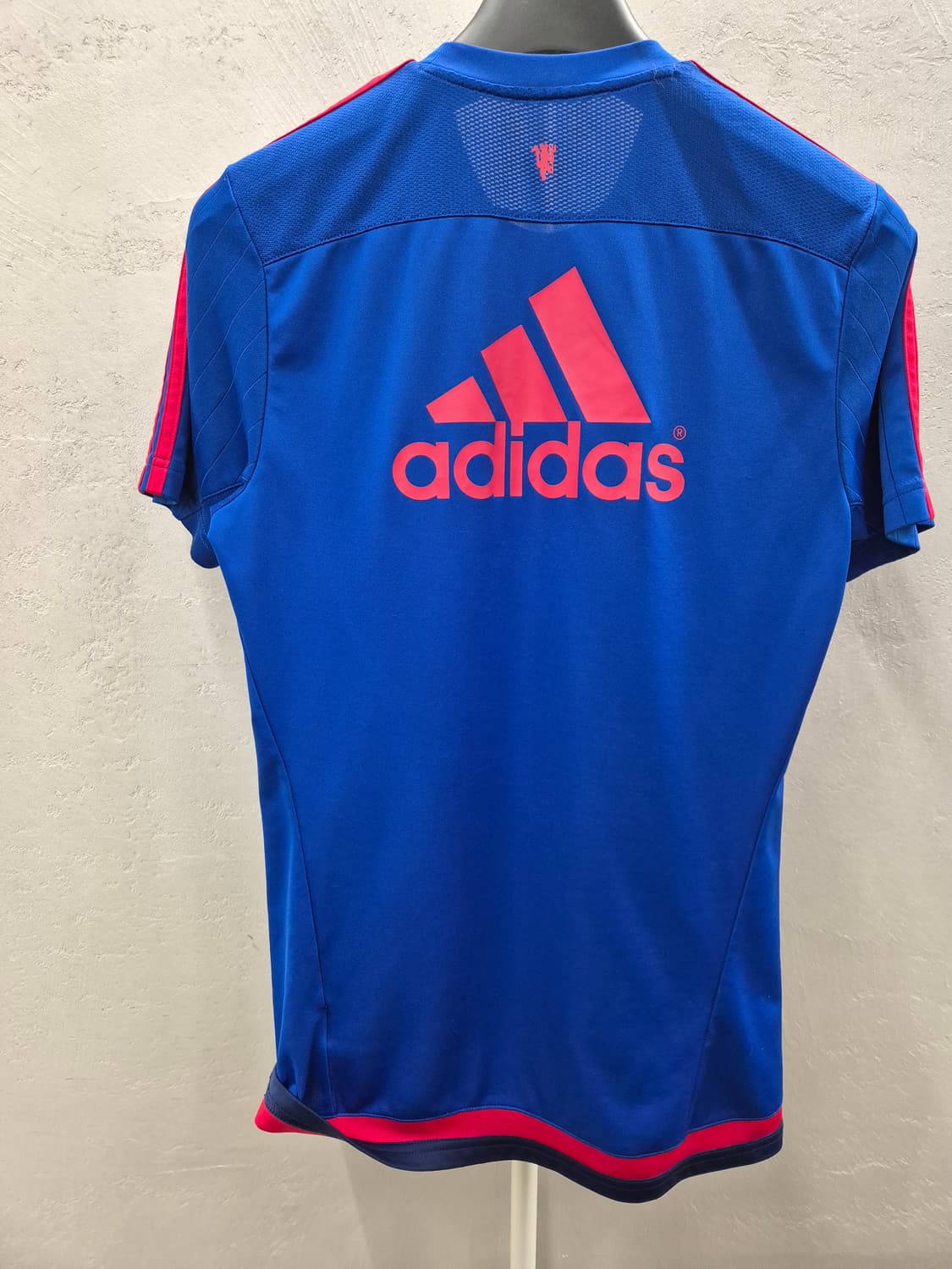 아디다스 맨유 AON 유니폼 S사이즈 상품이미지3