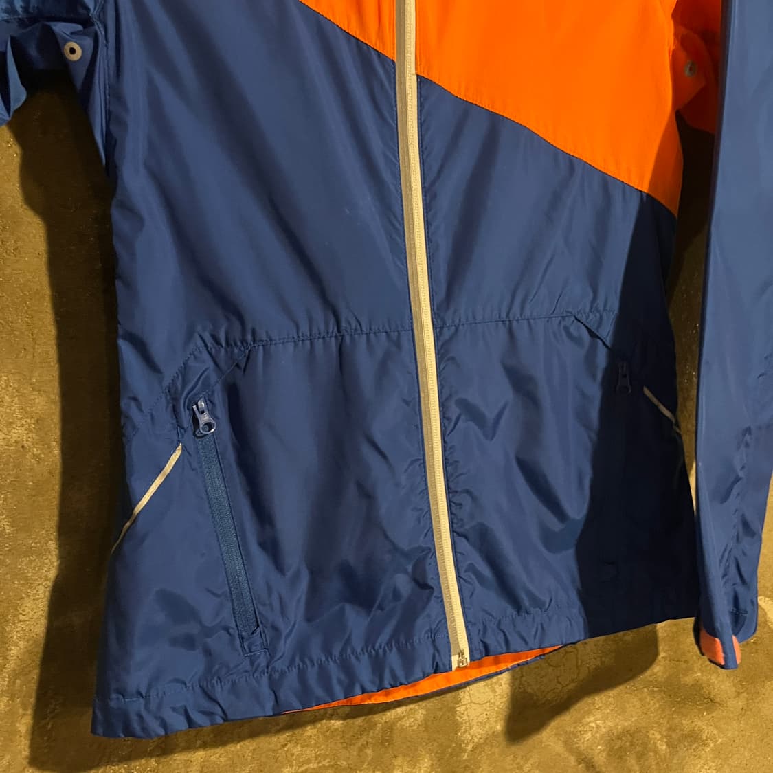 뉴발란스 바람막이 자켓 상품이미지3