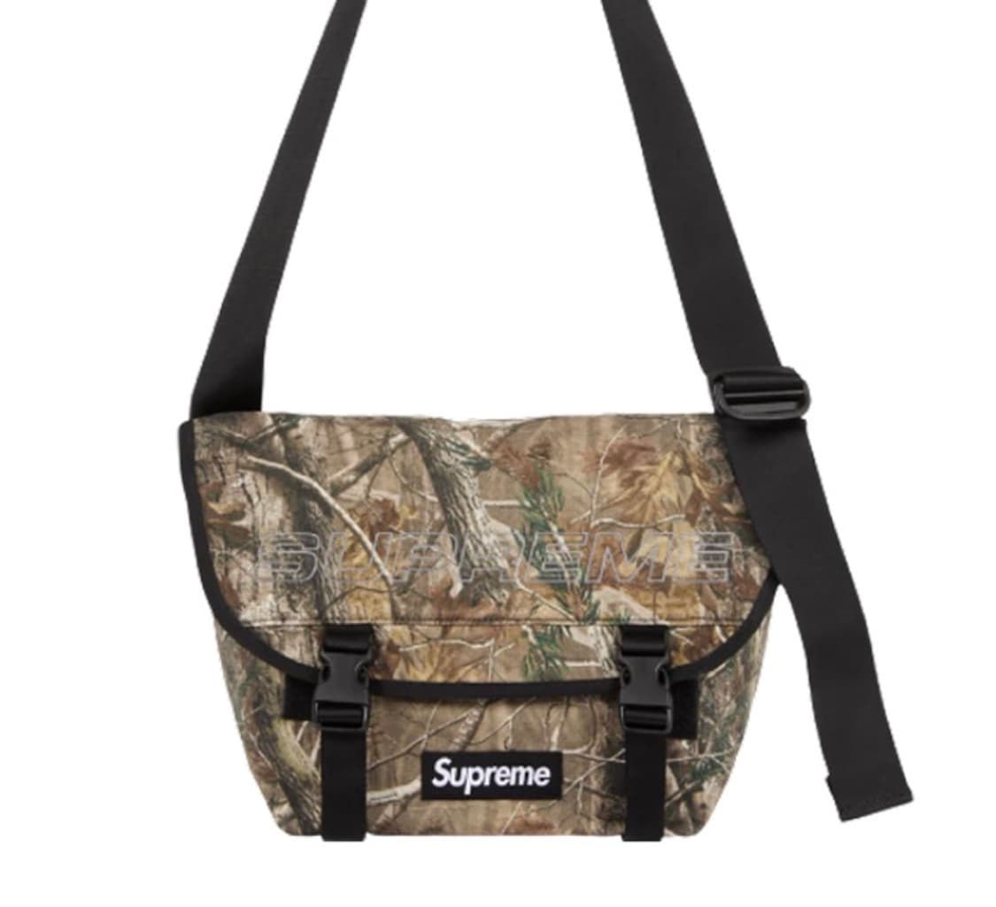 슈프림 리얼트리 크로스백 메신저백  상품이미지1