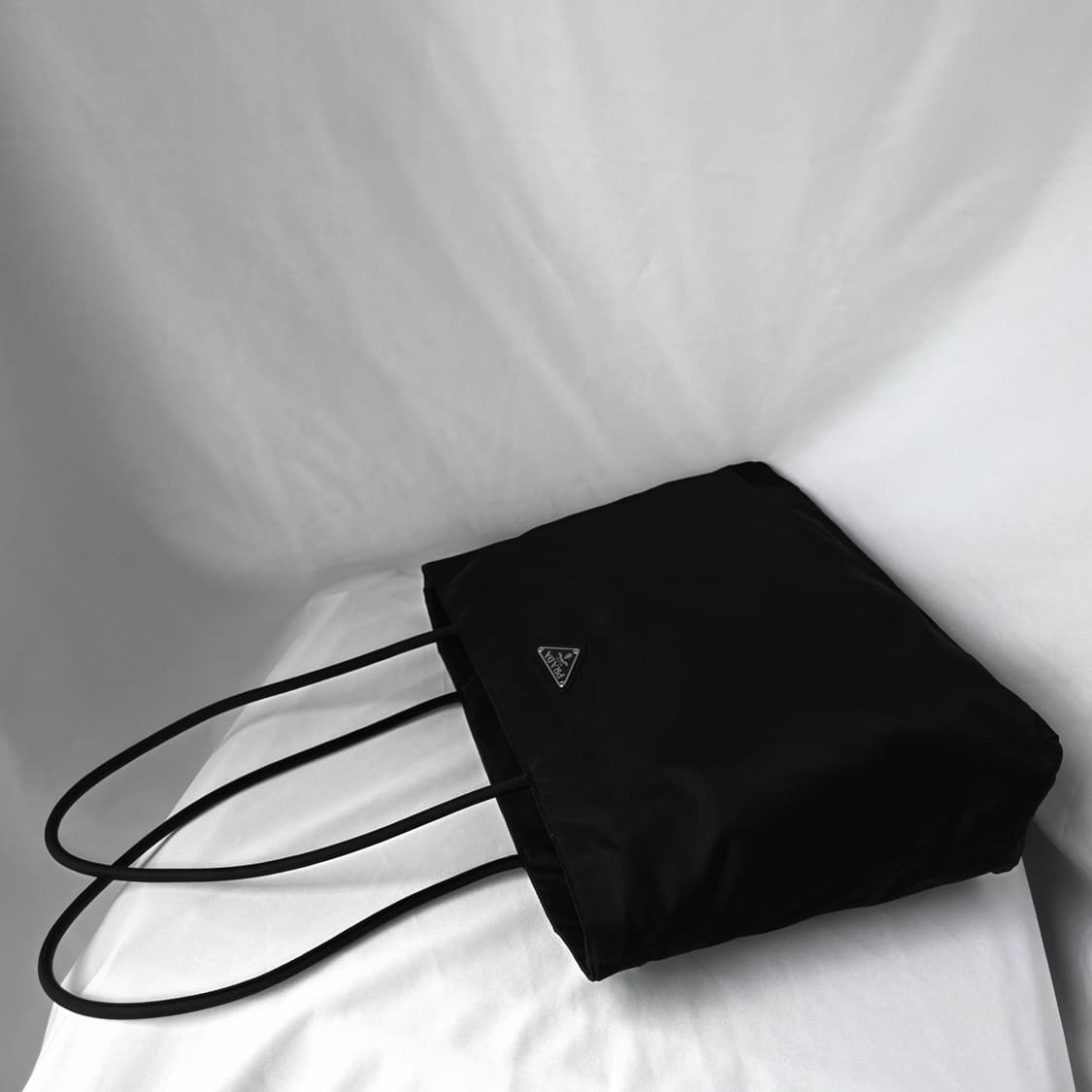 [정품 PRADA] 프라다 포코노 나일론 숄더백 쇼퍼백 라지 상품이미지2