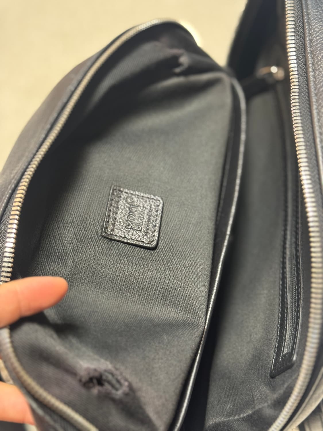 몽블랑 레더 백팩 상품이미지9