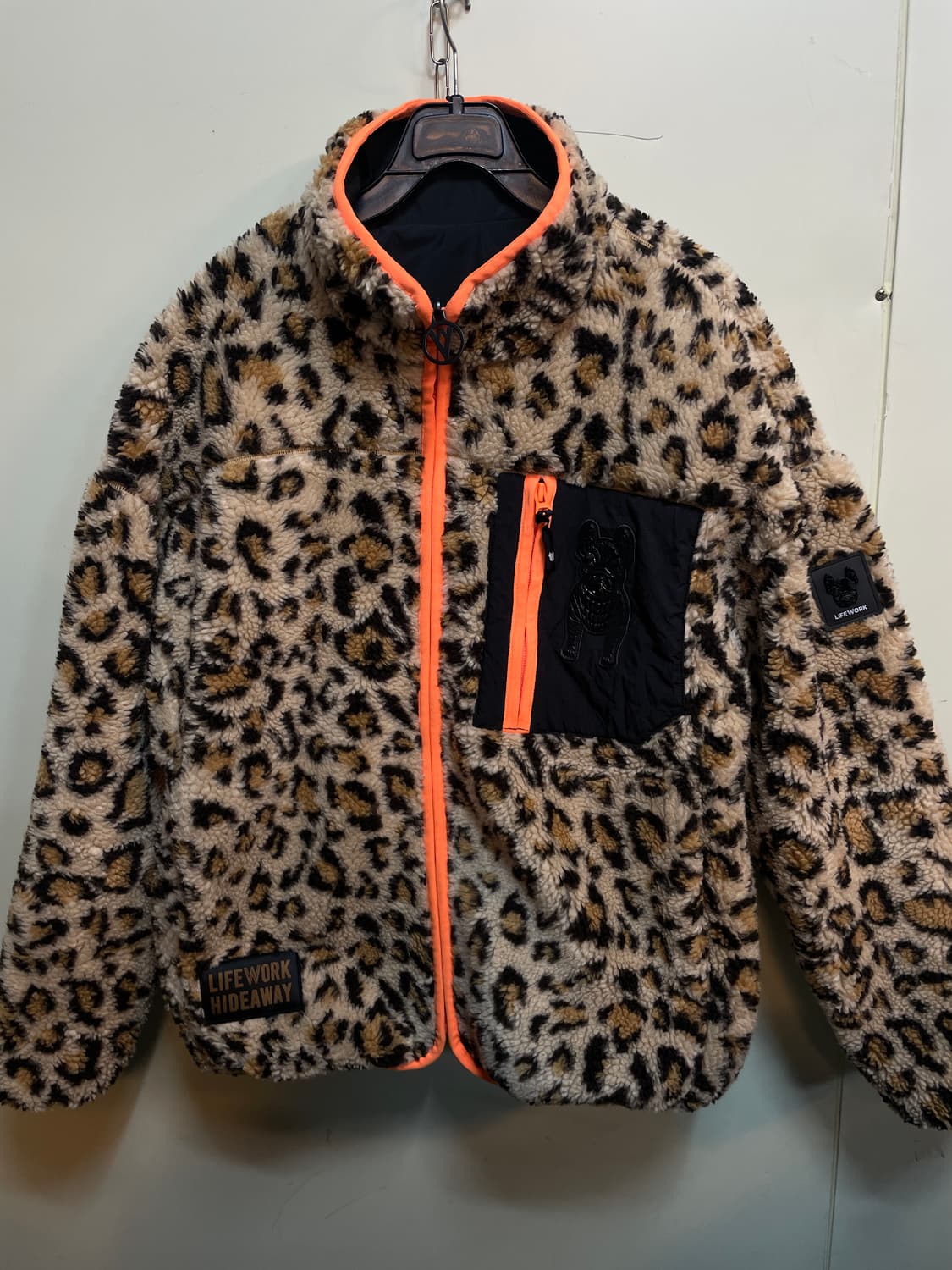 라이프워크 레오파드 리버시블 집업 상품이미지2