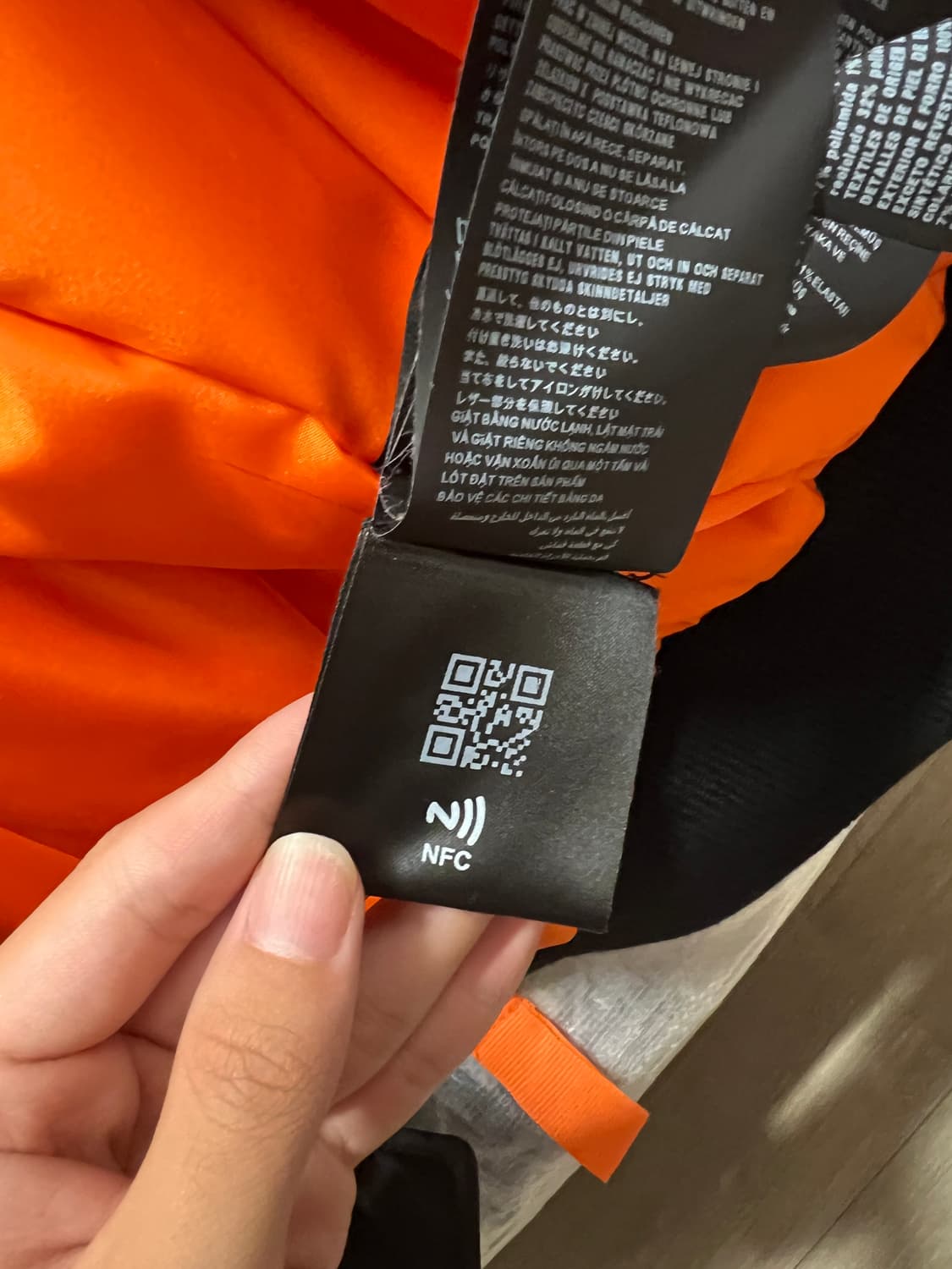 [XL] 프라다 리나일론 봄버 자켓 상품이미지5