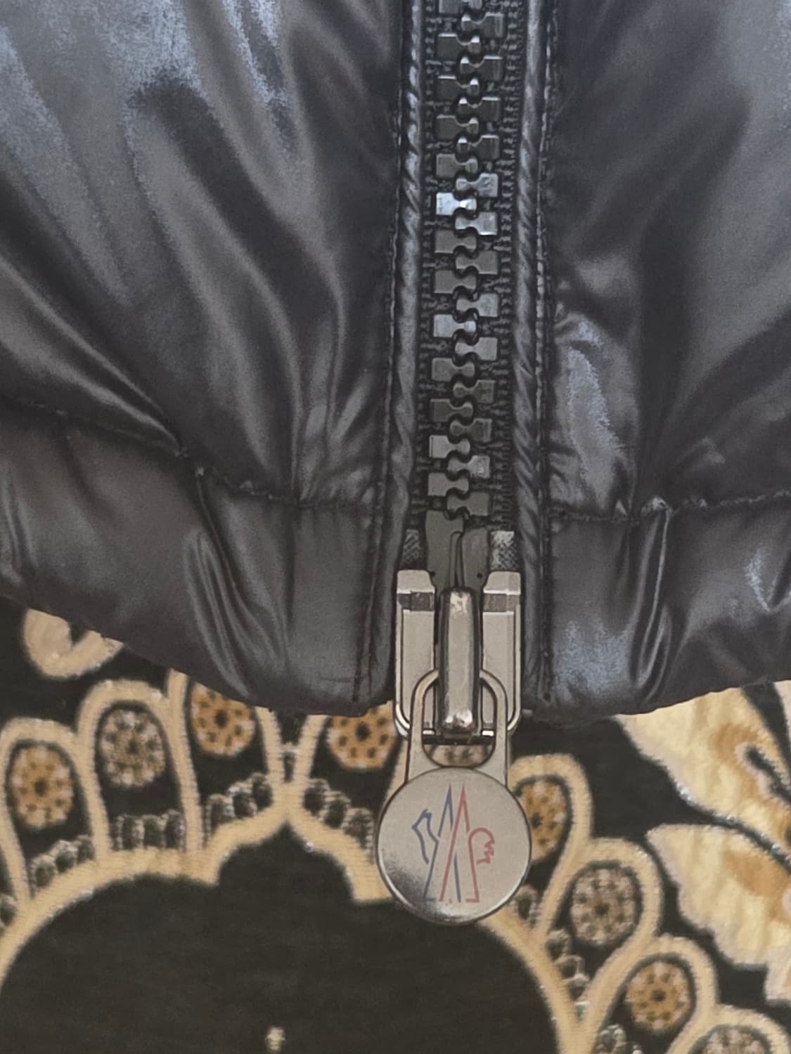 [풀구성]몽클레어 마야 블랙 유광 패딩 3 상품이미지3