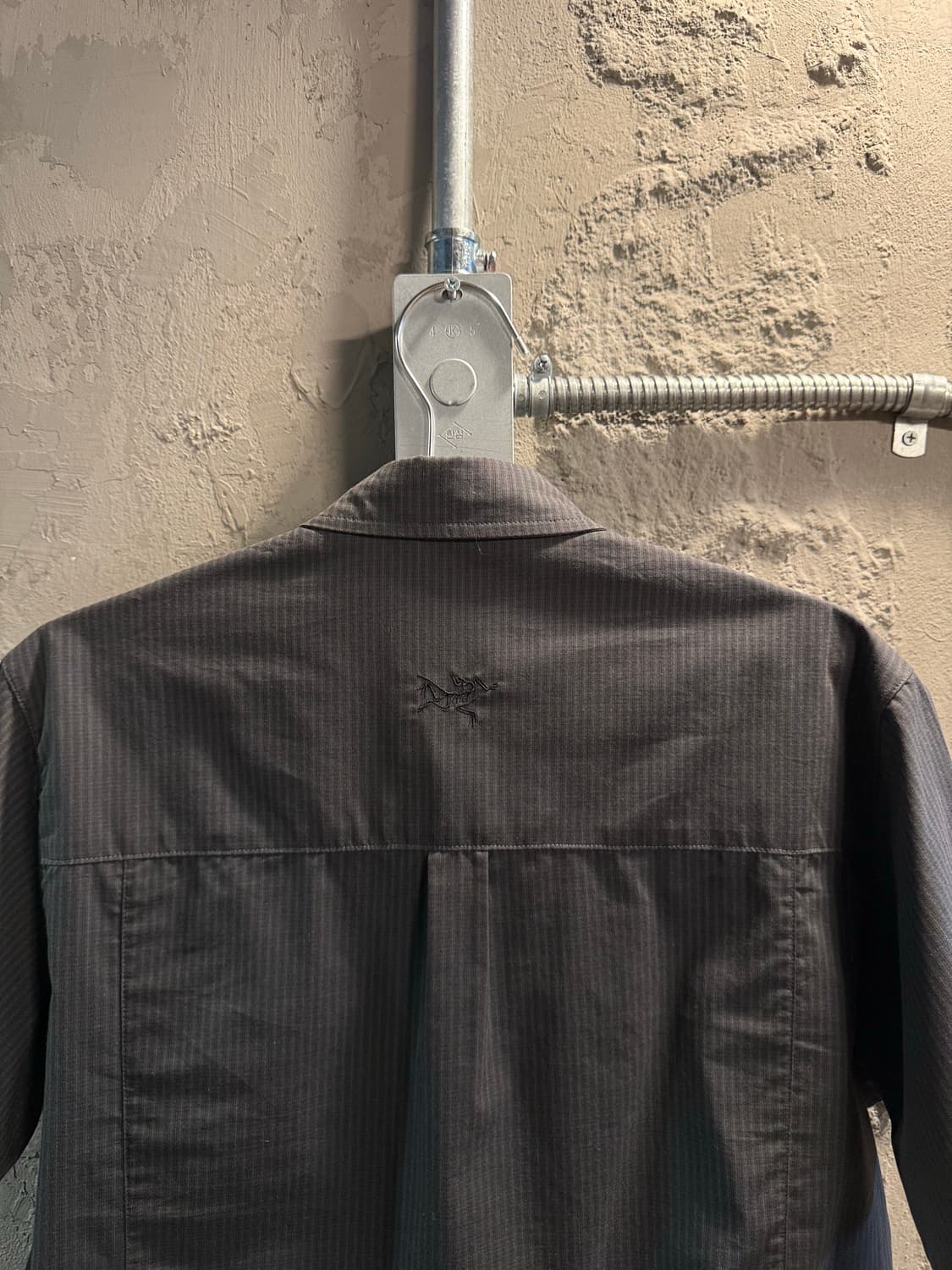 아크테릭스 ARCTERYX 릿지라인 반팔 셔츠 차콜 S 상품이미지5