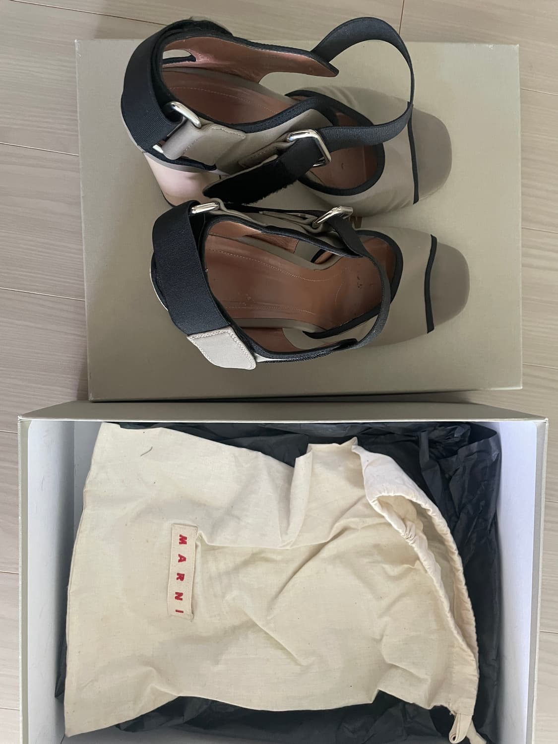 marni 샌들 상품이미지1