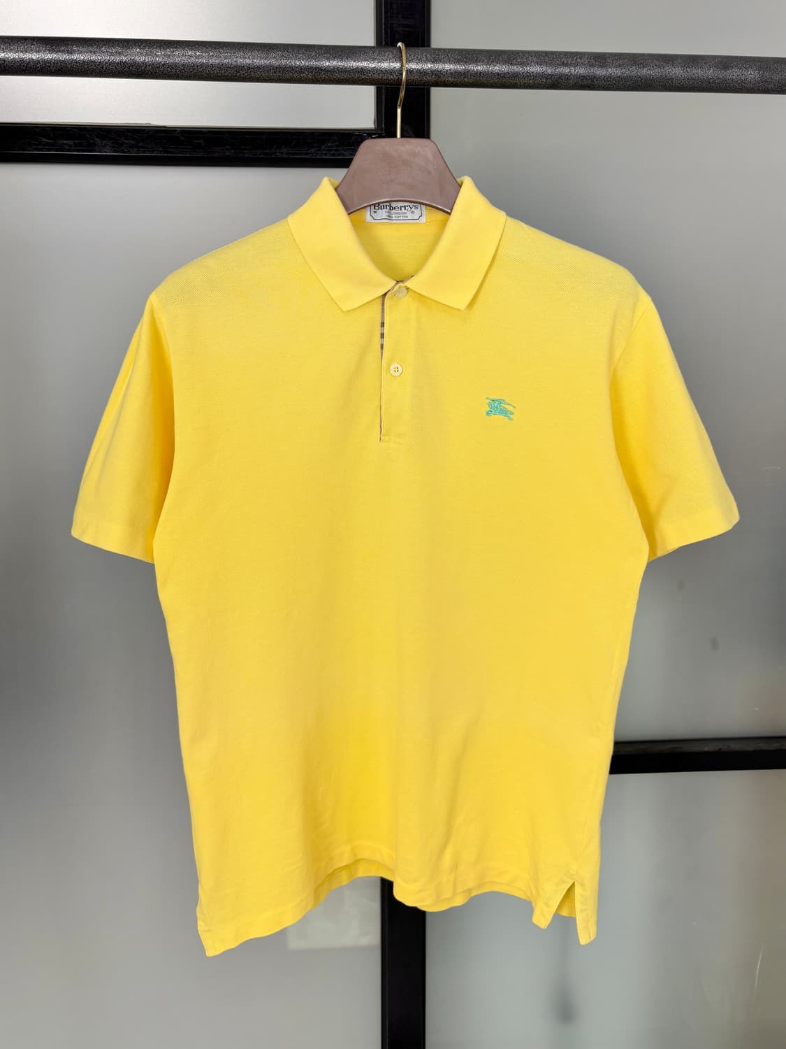 [L]BURBERRY버버리 옐로 카라 반팔 티셔츠 상품이미지1