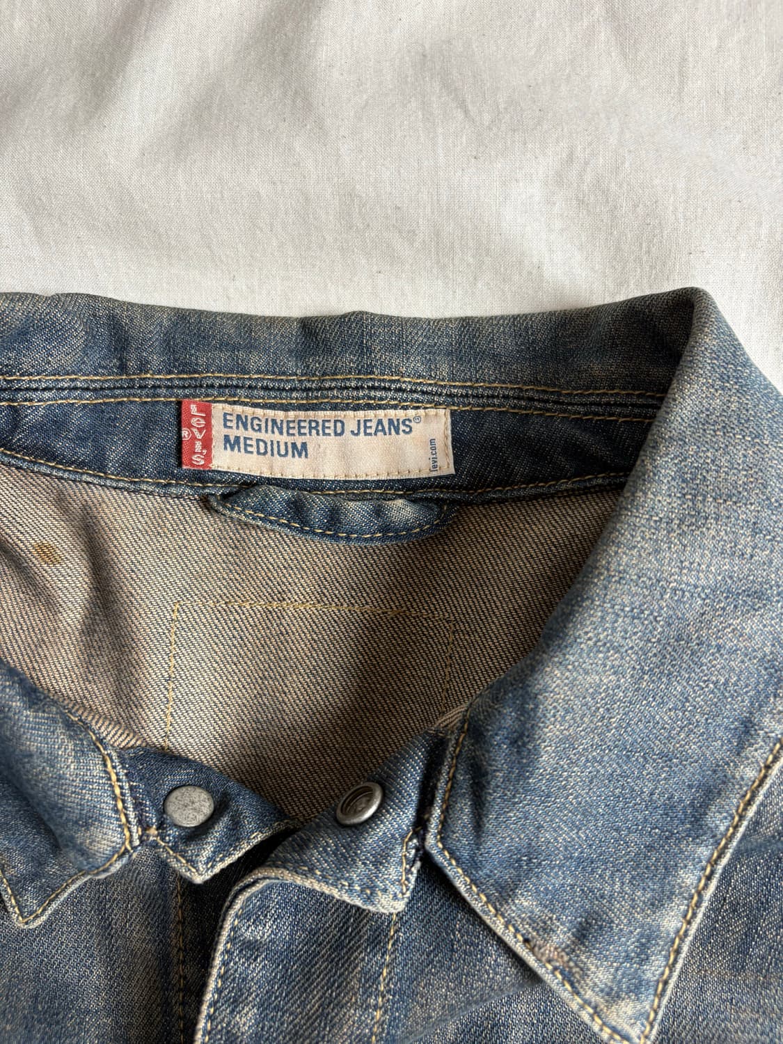 Levi’s 리바이스 엔지니어드 워시드 데님자켓 M 상품이미지3