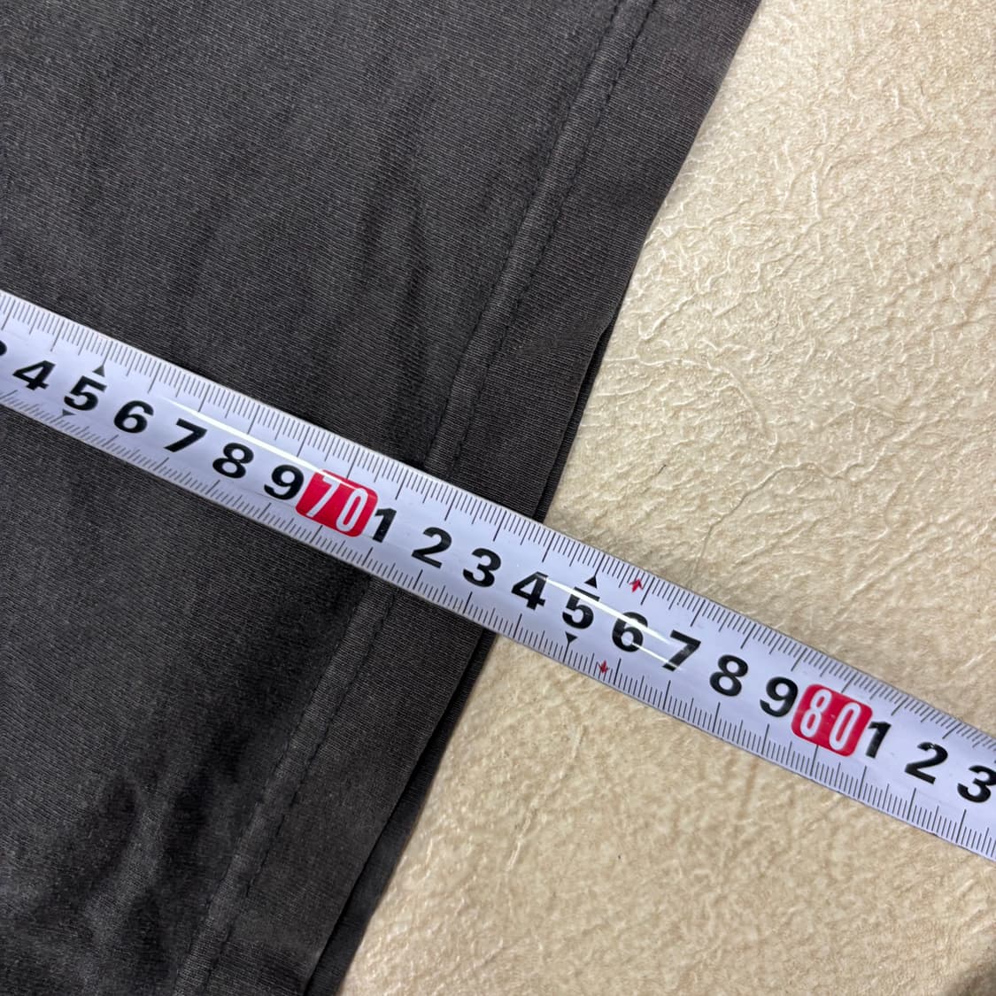 칼하트 포켓 로고 블랙 반팔티 상품이미지4